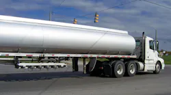 U.S. heavy-duty trailer orders soared past 24,100 units in August, driven by pent-up demand, tariff-driven price hikes, and improving market fundamentals, marking a significant rebound in the sector.