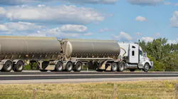 The American Trucking Associations reports a 1.6% decline in the seasonally adjusted tonnage index from July to August, with year-over-year figures showing a slight increase but overall signs of market moderation.