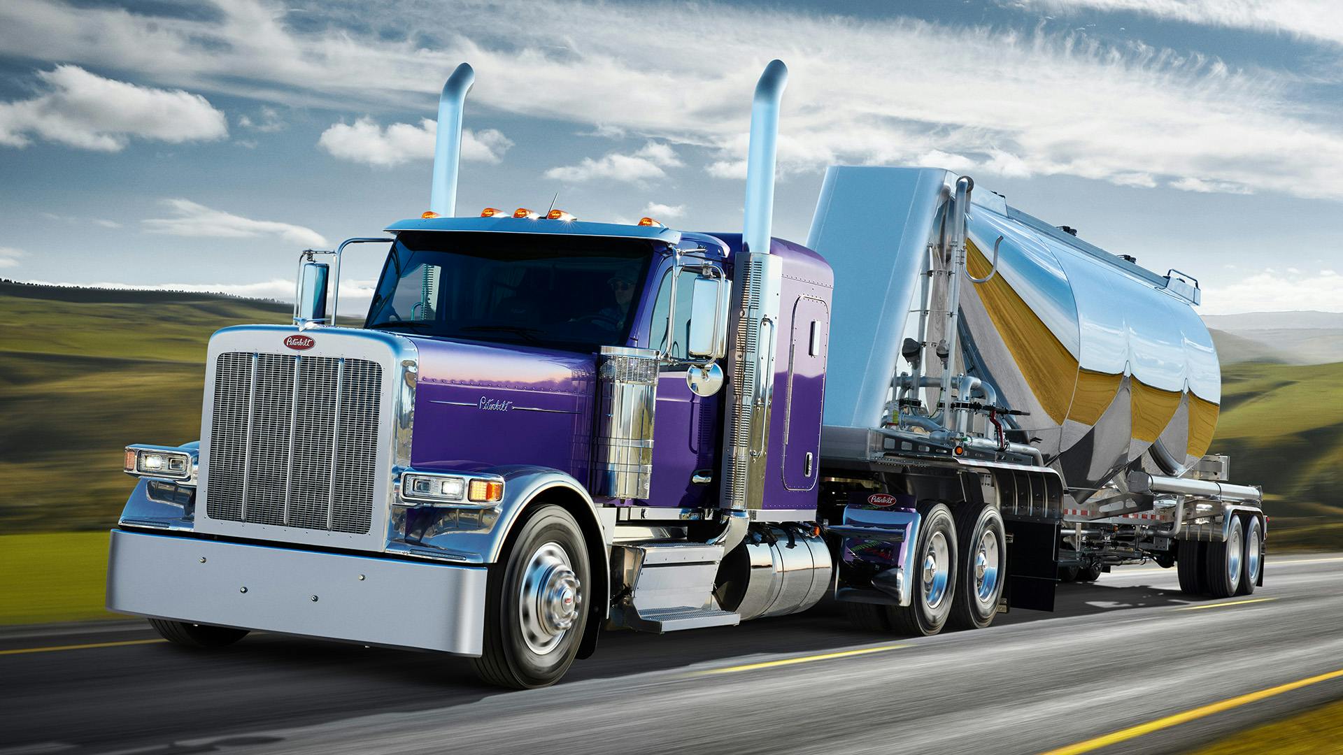 The factory-integrated Paccar Connect platform will be available across Peterbilt Class 8 models, including the Model 589, beginning in early 2027.